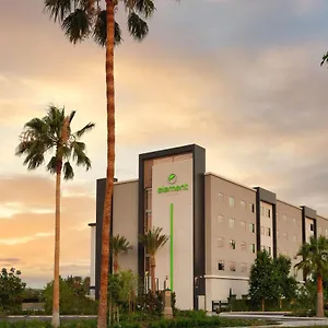 Hotel Element Convention Center